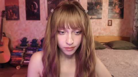 ellie_friendly online show from 07.22.26