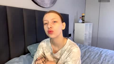 Ellie online show from 09.30.25