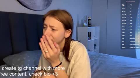 Ellie online show from 11.06.25