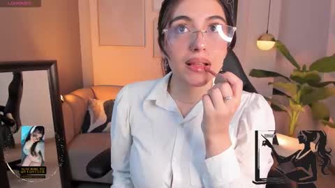 Snapshot of ellie_jhonson_ chatting on 10.27.25 Ellie Jhonson online show from 10.27.25