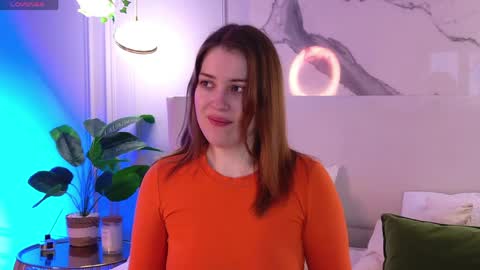 Snapshot of elliegarson__ chatting on 05.01.26 elliegarson__ online show from 05.01.26