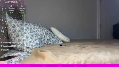 ellie online show from 06.25.26