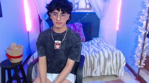 elliot_03 online show from 05.26.26