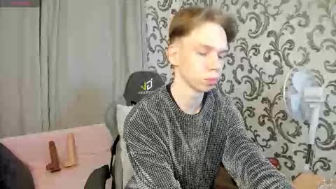 elliot_mars_ online show from 10.03.25