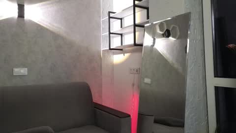 Snapshot of elliot_muscle04 chatting on 11.16.25 elliot_muscle04 online show from 11.16.25