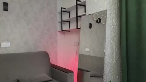 Snapshot of elliot_muscle04 chatting on 11.25.25 elliot_muscle04 online show from 11.25.25