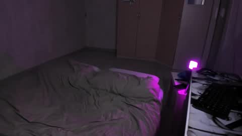 elliot_winki online show from 11.24.25