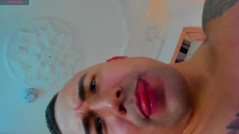 E L L I O T    V E L E Z online show from 01.17.25