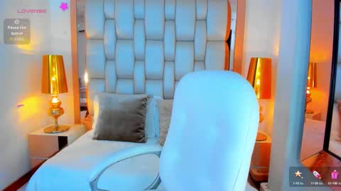 E L L I O T    V E L E Z online show from 09.11.25