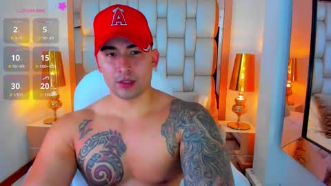 E L L I O T    V E L E Z online show from 09.17.25