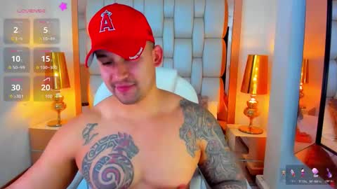 E L L I O T    V E L E Z online show from 01.18.26