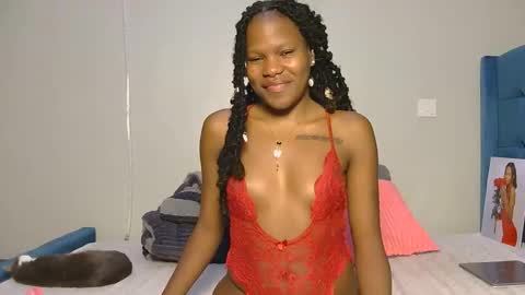 Snapshot of elllanna chatting on 02.07.26 elllanna online show from 02.07.26