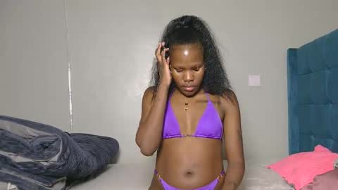 Snapshot of elllanna chatting on 02.28.26 elllanna online show from 02.28.26