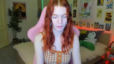 Elly     Fansly  online show from 03.06.25