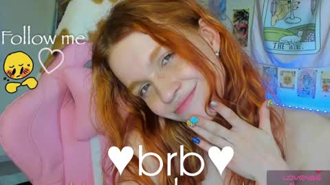 Snapshot of elly_milas chatting on 06.02.26 Elly Fansly online show from 06.02.26