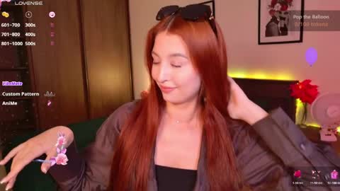 EllyPeach online show from 06.09.26