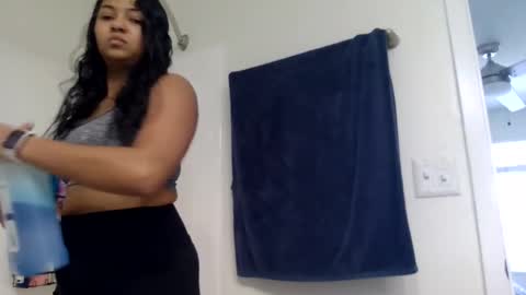 Elly online show from 03.28.26