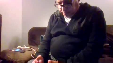 elmario24 online show from 11.24.25