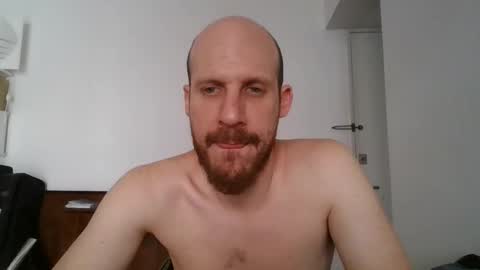 Snapshot of elmatirestrepo chatting on 01.01.25 Mati Restrepo online show from 01.01.25