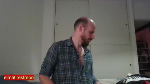 Snapshot of elmatirestrepo chatting on 01.04.25 Mati Restrepo online show from 01.04.25