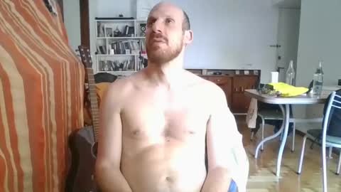 Snapshot of elmatirestrepo chatting on 01.07.25 Mati Restrepo online show from 01.07.25