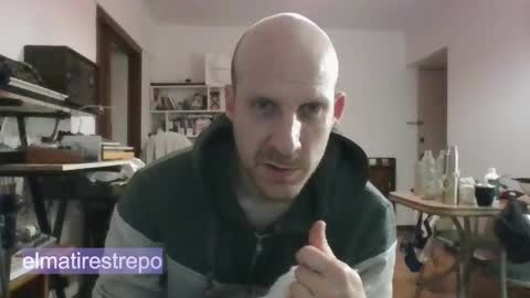 Snapshot of elmatirestrepo chatting on 09.21.25 Mati Restrepo online show from 09.21.25