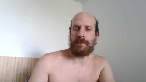 Snapshot of elmatirestrepo chatting on 02.16.26 Mati Restrepo online show from 02.16.26