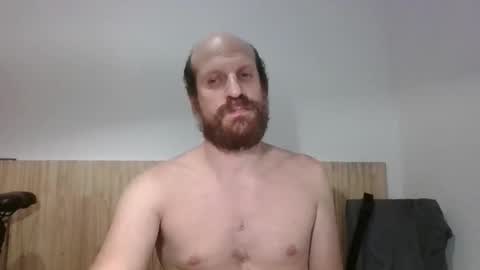 Snapshot of elmatirestrepo chatting on 02.22.26 Mati Restrepo online show from 02.22.26