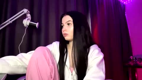 Snapshot of elmermelendes chatting on 02.09.26 Tiny online show from 02.09.26