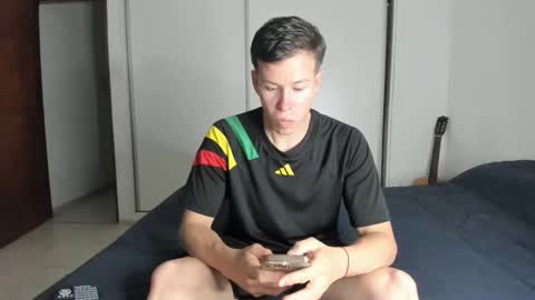 elnenedearg online show from 10.05.25