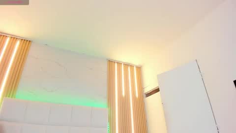 Snapshot of elody_rousse chatting on 02.07.26 elody_rousse online show from 02.07.26