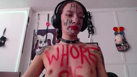 Chelsea  Please help me to reach 100 thumbs up online show from 01.14.25