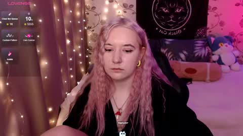 Ela give me a thumbs up if you like it  and this is important for the development of the account online show from 12.05.24