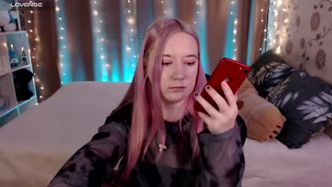 Ela give me a thumbs up if you like it  and this is important for the development of the account online show from 12.14.24