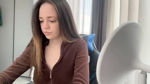 Milana online show from 04.19.26