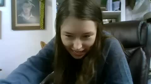 Elsie Rain online show from 09.15.25