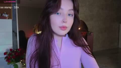 Mia 3 online show from 07.23.26