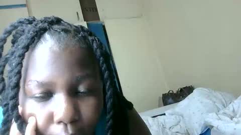 flo online show from 10.18.25