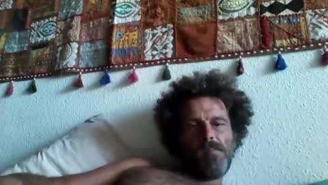 Snapshot of elyjahoye chatting on 09.18.25 elyjahoye online show from 09.18.25