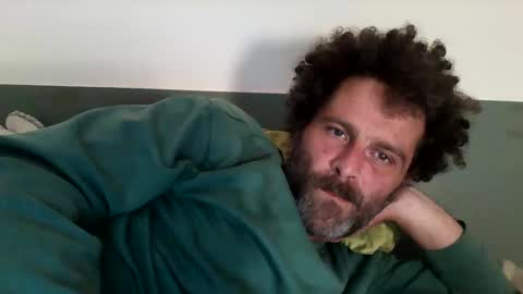 Snapshot of elyjahoye chatting on 11.28.25 elyjahoye online show from 11.28.25