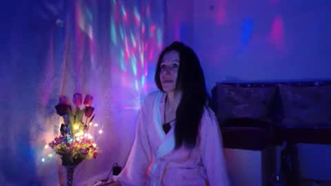 Elisa online show from 02.01.25