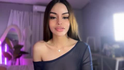 Snapshot of elyshunter chatting on 11.22.25 ElysHunter the girl will hunt you online show from 11.22.25