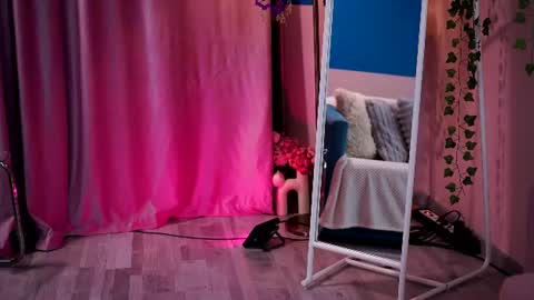 Elyssa online show from 07.24.26