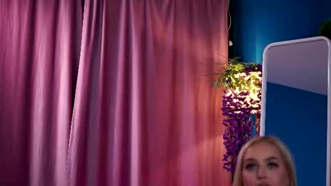 Elyssa online show from 07.25.26