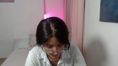 Snapshot of em_aa1 chatting on 01.19.25 A N D R E A online show from 01.19.25