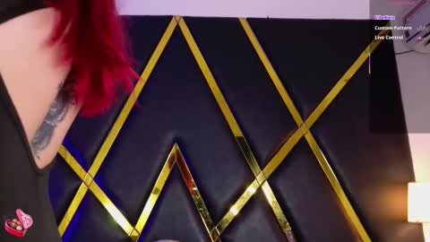 Emma online show from 12.22.25