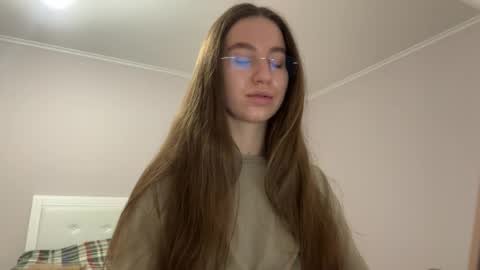 Alina online show from 04.23.26