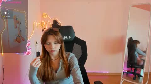 Snapshot of embervexen chatting on 03.02.26 Ember online show from 03.02.26