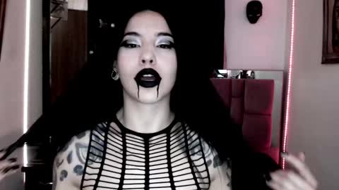 Emerald Black online show from 12.24.24