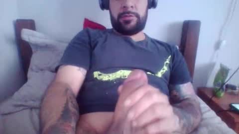 Snapshot of emecuatro20 chatting on 01.17.26 emecuatro20 online show from 01.17.26